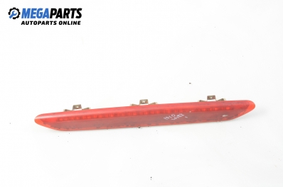 Al treilea stop pentru Volkswagen Polo (9N/9N3) 1.2 12V, 64 cp, hatchback, 5 uși, 2003