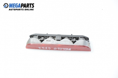 Al treilea stop pentru Renault Megane I 1.6, 75 cp, hatchback, 5 uși, 1997