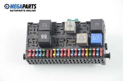Fuse box for Volkswagen Golf III 1.8, 90 hp, 3 doors, 1993