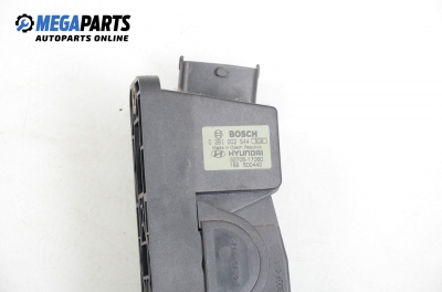 Potentiometer gaspedal für Hyundai Matrix 1.5 CRDi, 110 hp, 2002 № 32705-17050