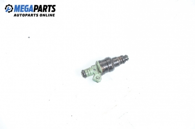 Gasoline fuel injector for BMW 5 (E39) 2.0, 150 hp, station wagon, 1998