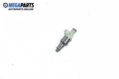 Gasoline fuel injector for BMW 5 (E39) 2.0, 150 hp, station wagon, 1998