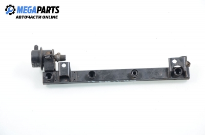 Fuel rail for BMW 3 (E30) 1.8, 113 hp, sedan, 1989