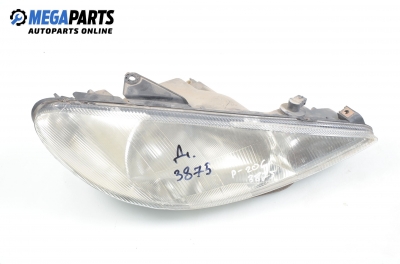 Far pentru Peugeot 206 1.1, 60 cp, hatchback, 5 uși, 1999, poziție: dreapte