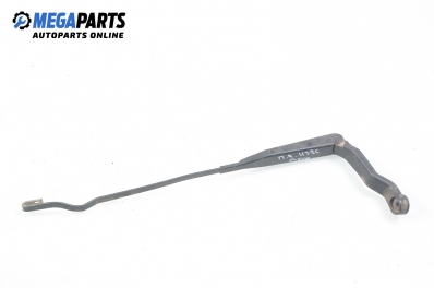 Braț ștergătoare parbriz for Volvo S40/V40 2.0, 140 hp, combi, 1996, position: stânga