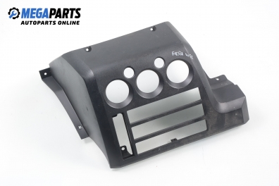 Interieur kunststoffbauteile für Ford Fiesta V 1.4 TDCi, 68 hp, hecktür, 5 türen, 2005