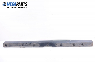 Prag exterior for Volvo 850 2.0, 143 hp, sedan, 1992, position: dreapta