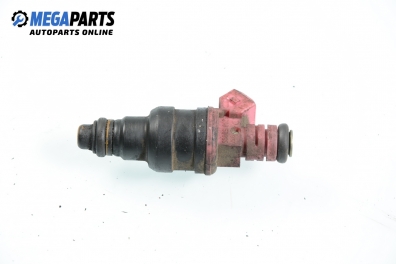 Gasoline fuel injector for Renault Clio II 1.2, 58 hp, 3 doors, 2000