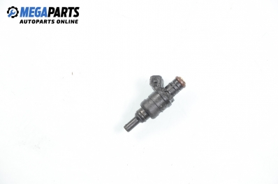 Duza benzină pentru Volkswagen Golf IV 1.8, 125 cp, 5 uși, 1998