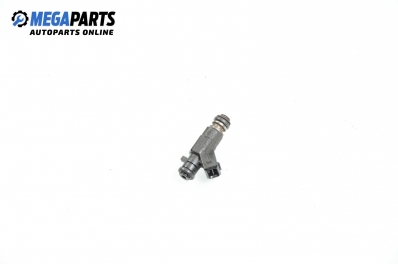 Duza benzină pentru Volkswagen Polo (6N/6N2) 1.4, 60 cp, 3 uși, 1999