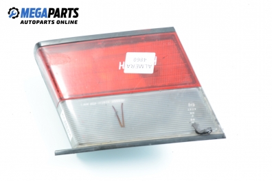 Inner tail light for Nissan Almera (N15) 2.0 D, 75 hp, sedan, 1998, position: left