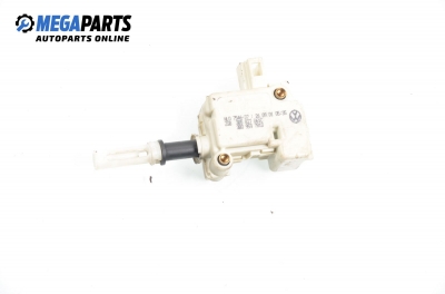 Door lock actuator for Volkswagen Passat 2.8 4motion, 193 hp, station wagon automatic, 2002