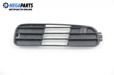 Bumper grill for Audi 80 (B4) 2.0, 115 hp, sedan, 1995