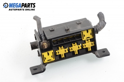 Fuse box for Kia Sorento 2.5 CRDi, 140 hp automatic, 2003