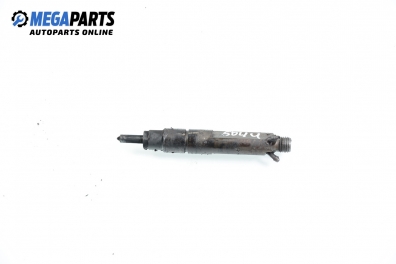 Diesel fuel injector for Volkswagen Passat (B5; B5.5) 1.9 TDI, 110 hp, sedan, 1997