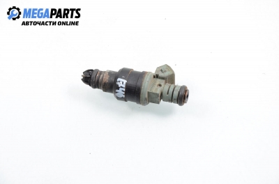 Gasoline fuel injector for BMW 3 (E36) 1.8, 113 hp, sedan, 1991