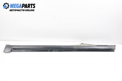 Side skirt for Volkswagen Passat (B5; B5.5) 1.6, 101 hp, sedan, 1997, position: right