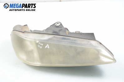 Far pentru Peugeot 406 2.0 16V, 132 cp, sedan, 1998, poziție: dreapte