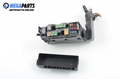 Fuse box for Nissan Almera Tino 2.2 DI, 115 hp, 2006