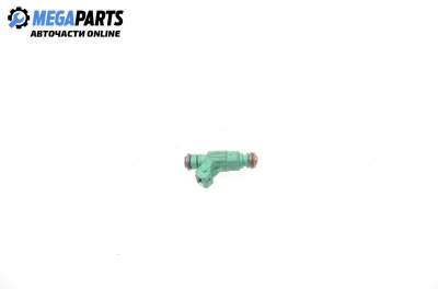 Gasoline fuel injector for Land Rover Discovery II (L318) 4.0, 185 hp automatic, 2002