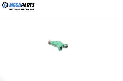 Gasoline fuel injector for Land Rover Discovery II (L318) 4.0, 185 hp automatic, 2002