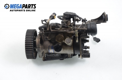 Diesel injection pump for Fiat Marea 1.9 TD, 100 hp, station wagon, 1997 № Lucas R8448B033A