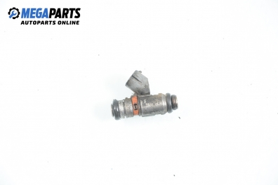 Duza benzină pentru Volkswagen Golf IV 1.4 16V, 75 cp, 3 uși, 1999