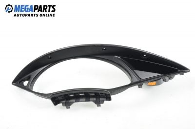 Interior plastic for Ford Focus 1.6 16V, 100 hp, hatchback, 5 doors, 2000