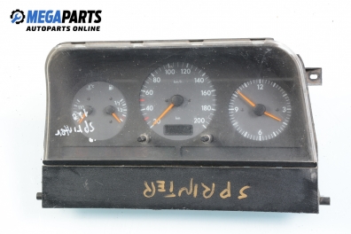 Bloc instrumente de bord pentru Mercedes-Benz Sprinter 2.3 D, 82 cp, товарен, 1996