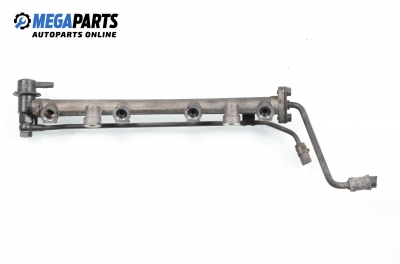 Fuel rail for Hyundai Coupe 2.0 16V, 139 hp, 2000