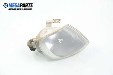 Semnalizator pentru Volkswagen Polo (6N/6N2) 1.6, 75 cp, 3 uși, 1999, poziție: dreapte