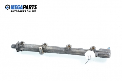 Fuel rail for Fiat Multipla 1.6 16V Bipower, 103 hp, 2001