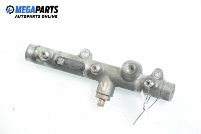 Fuel rail for Audi A6 (C6) 2.7 TDI, 180 hp, sedan, 2005, position: left № 059 130 089