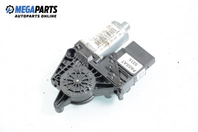 Motor macara geam for Volkswagen Passat (B5; B5.5) 2.0, 115 hp, sedan automatic, 2001, position: dreaptă - spate № 3B5 839 752 CM