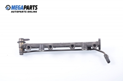 Fuel rail for Hyundai Coupe 1.6 16V, 116 hp, 1998