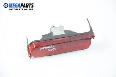 Central tail light for Chrysler Voyager 2.5 TD, 116 hp, 1997