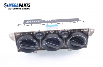 Panou aer condiționat pentru Toyota Avensis 2.0, 128 cp, sedan, 2000 № 55900-05080