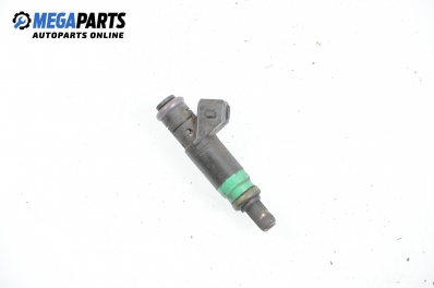 Duza benzină pentru Ford Focus II 1.4, 80 cp, combi, 2006