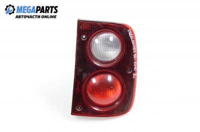 Tail light for Land Rover Freelander 2.0 DI, 98 hp, 5 doors, 1999, position: right