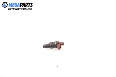 Gasoline fuel injector for Opel Vectra B (1996-2002) 2.0, sedan