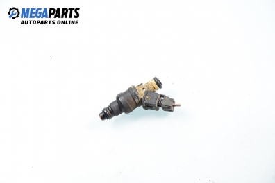 Gasoline fuel injector for Hyundai Coupe (RD2) 1.6 16V, 107 hp, coupe, 2001