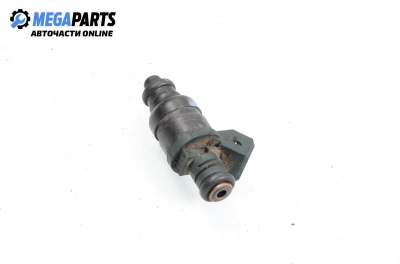 Gasoline fuel injector for Volkswagen Golf IV 1.6, 100 hp, 1999