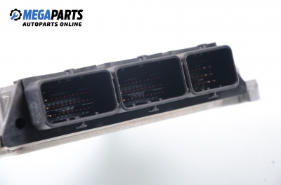 ECU cu cititor și card pentru Renault Scenic II 2.0 dCi, 150 cp, 2007 № Bosch 0 281 011 814
