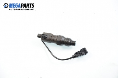 Diesel master fuel injector for Mitsubishi Carisma 1.9 TD, 90 hp, hatchback, 1998
