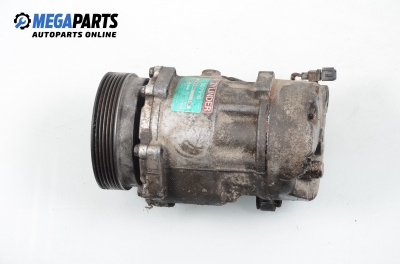 AC compressor for Volkswagen Golf III 2.0, 115 hp, 3 doors, 1993 № SD7V16