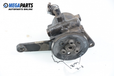 Pompă de servodirecție pentru Volkswagen Passat (B3) 2.0, 115 cp, combi, 1991