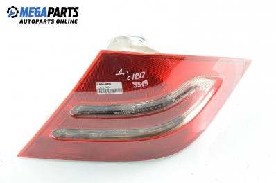 Tail light for Mercedes-Benz C-Class 203 (W/S/CL) 2.0, 129 hp, sedan automatic, 2001, position: right