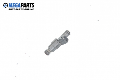 Duza benzină pentru Volkswagen Polo (6N/6N2) 1.0, 50 cp, 3 uși, 2000