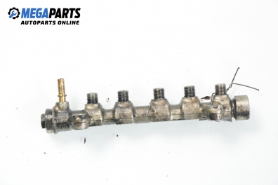 Fuel rail for Renault Espace IV 2.2 dCi, 150 hp, 2005