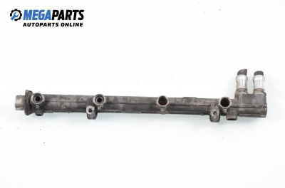 Fuel rail for Fiat Bravo 1.6 16V, 103 hp, 3 doors, 1996